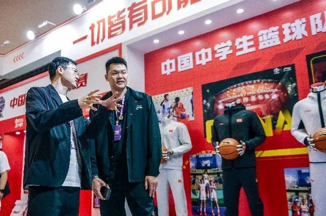 资深篮球爱好者如何保持和发展竞技水平_1