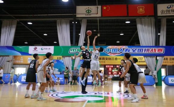 老年篮球爱好者如何安全参与比赛_1